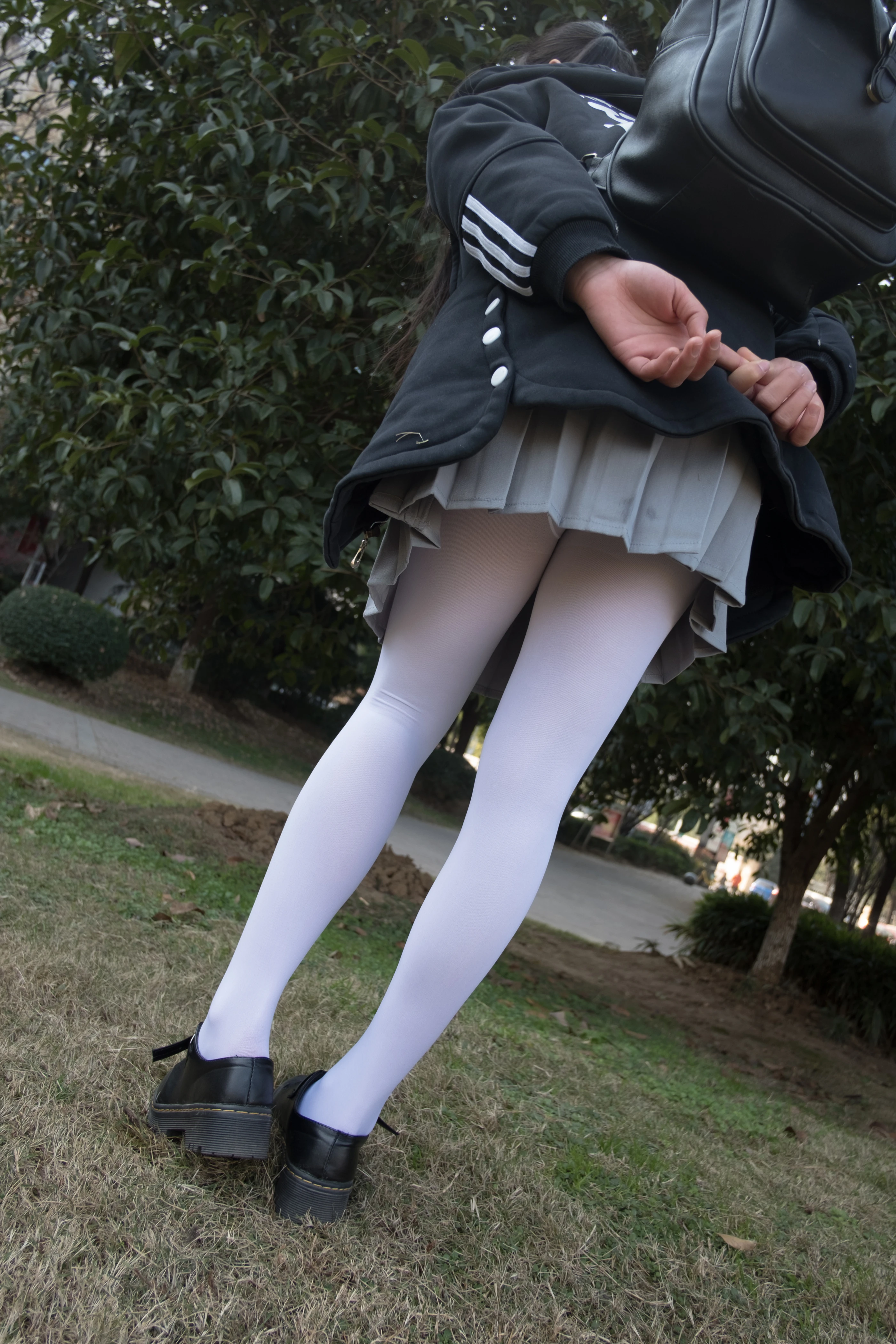 森萝财团 BETA-012 [63P]插图